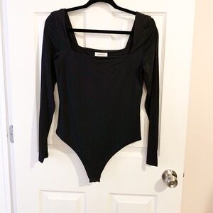 Babaton Black square neck, Long Sleeve Bodysuit - size L
